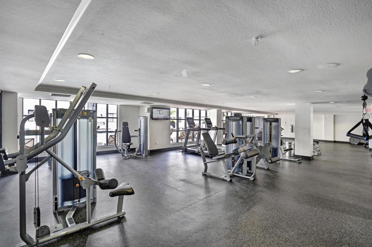 Dharma Home Suites Coral Gables At Gables Grand Plaza Miami Exteriör bild